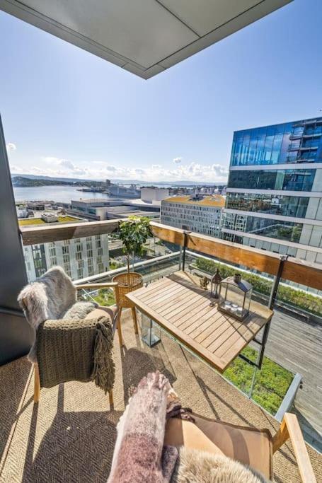 Modern 2Bed Room Sea View Apartment @ Oslo Barcode Екстер'єр фото