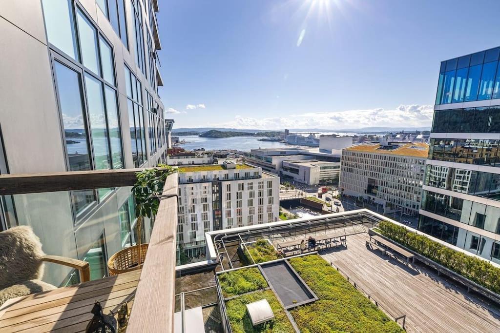Modern 2Bed Room Sea View Apartment @ Oslo Barcode Екстер'єр фото