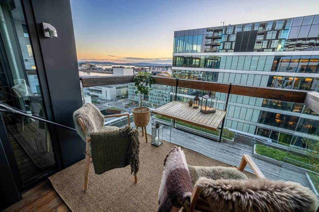 Modern 2Bed Room Sea View Apartment @ Oslo Barcode Екстер'єр фото